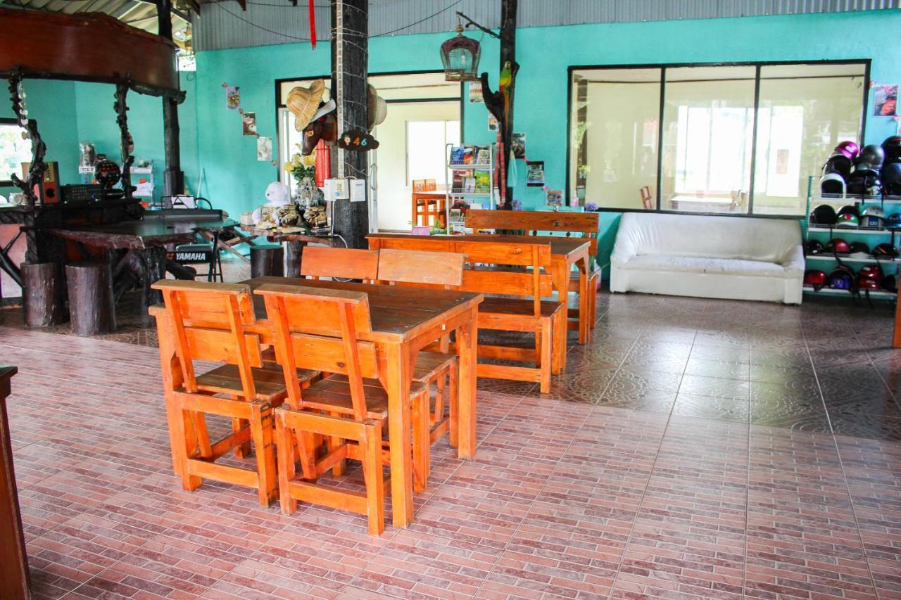 เกาะกูด ฟาร์อีสต์ รีสอร์ต Hotel Ko Kut ภายนอก รูปภาพ